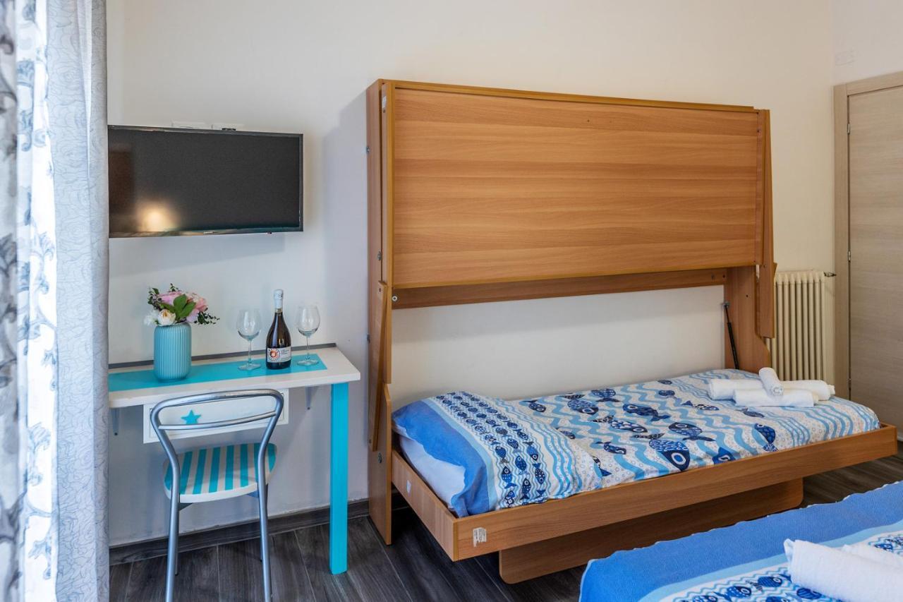 Albergo Oasi Finale Ligure Exterior photo