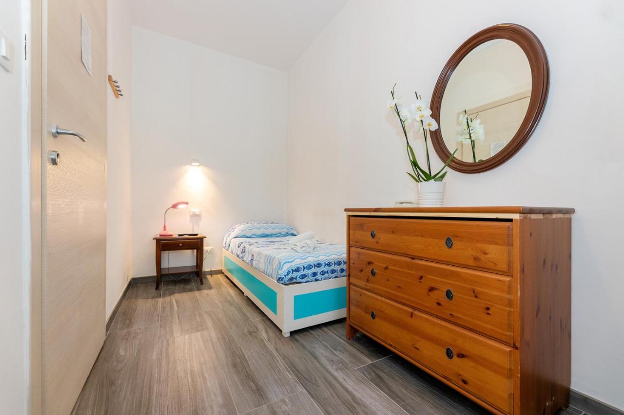 Albergo Oasi Finale Ligure Exterior photo
