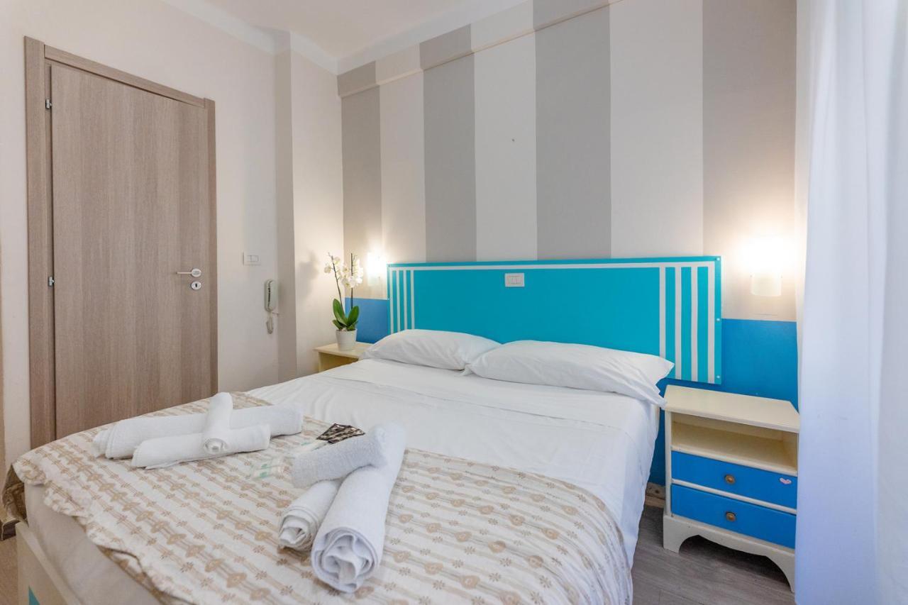 Albergo Oasi Finale Ligure Exterior photo