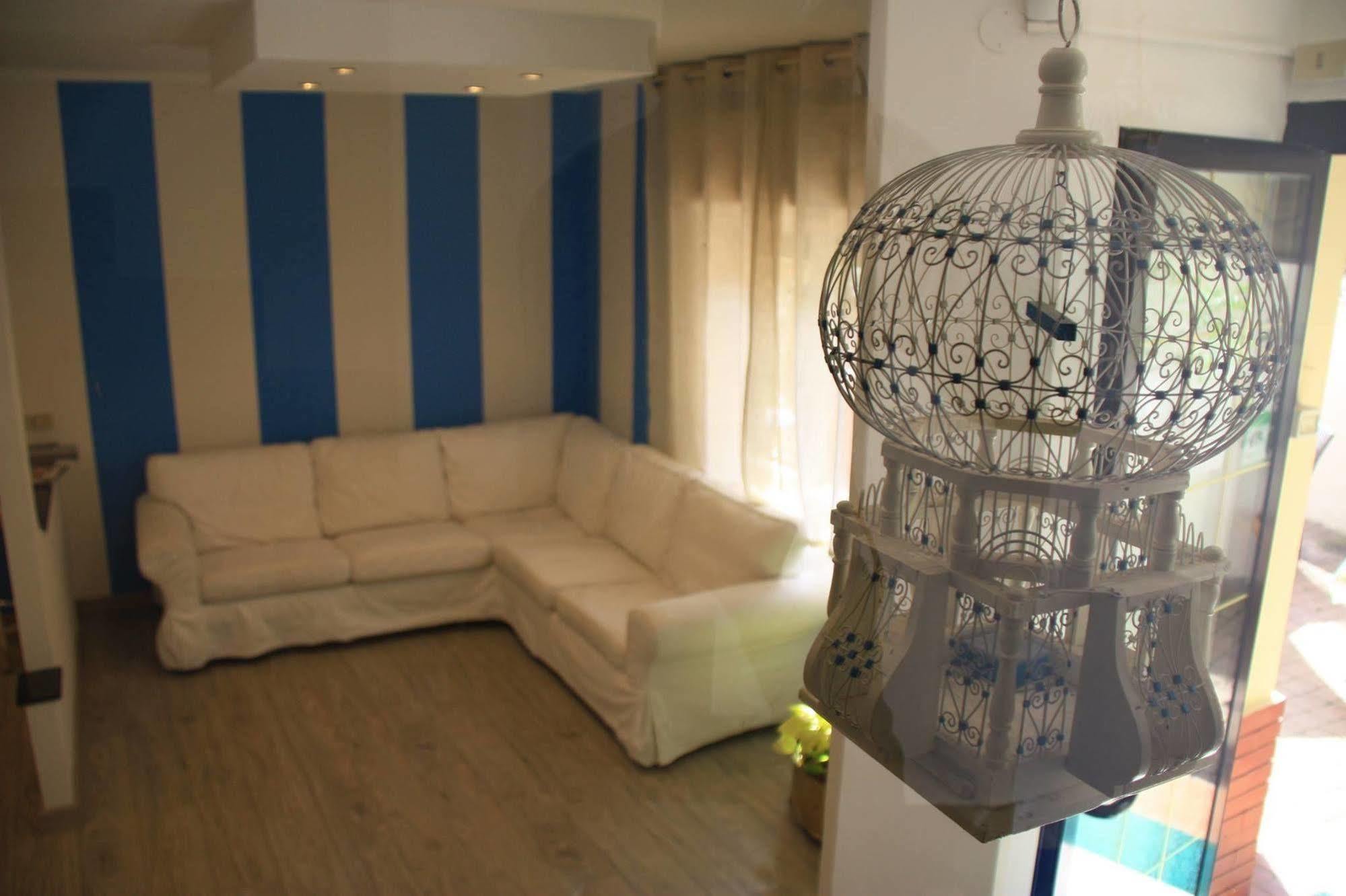Albergo Oasi Finale Ligure Exterior photo